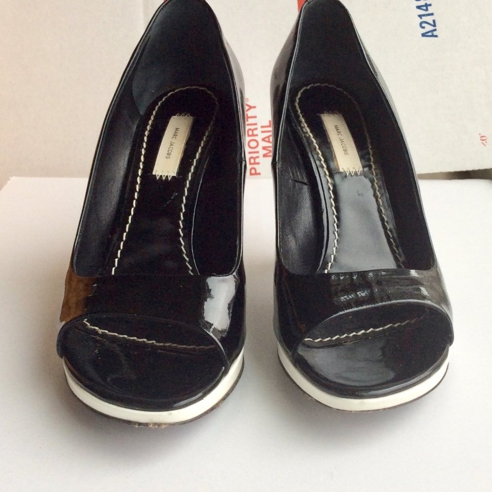 Marc Jacobs Patent Leather Wedge Heels - Picture 7 of 7